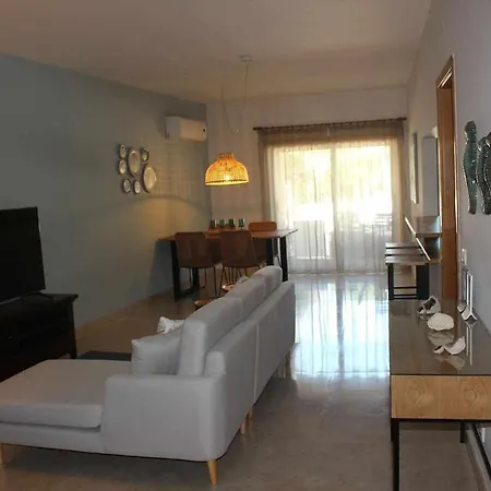 Apartment Seahorse House T2 Santa Luzia *